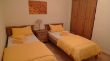 1 Schlafzimmer-2.JPG